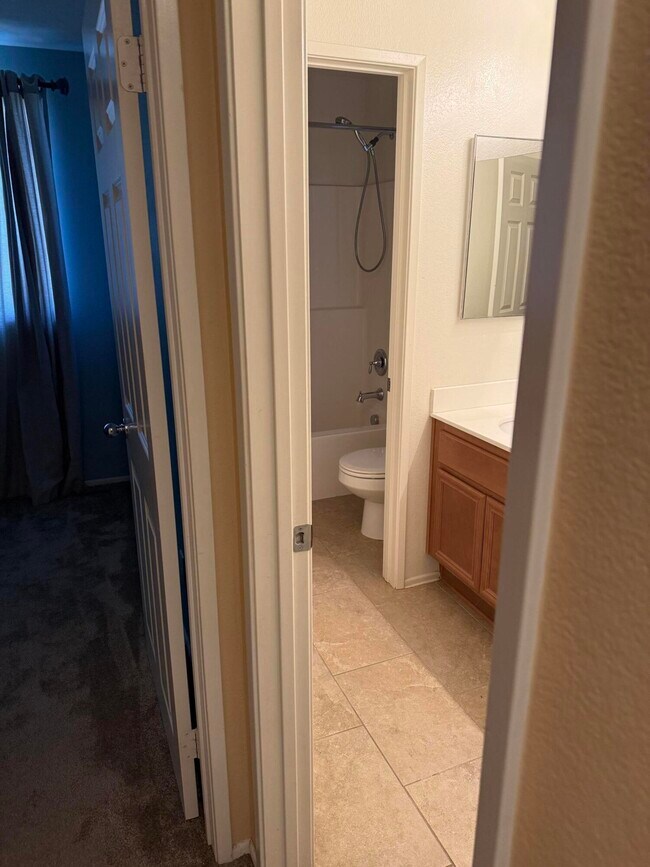 Building Photo - 43426 Lago Brezza Dr