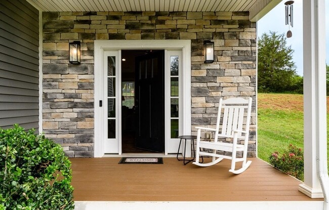 Building Photo - 3 Bedroom Home in Goode