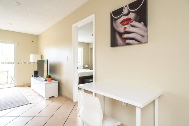 Building Photo - 201 180th Dr