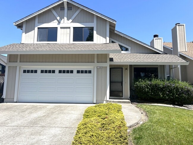 Primary Photo - 1364 Magnolia Ave