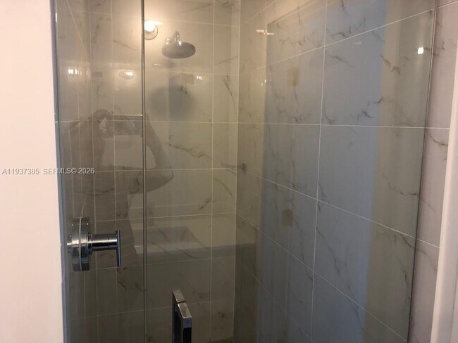 Building Photo - 16385 Biscayne Blvd