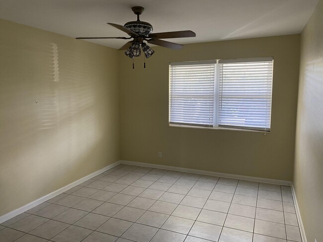 Building Photo - 1172 Surf Rd