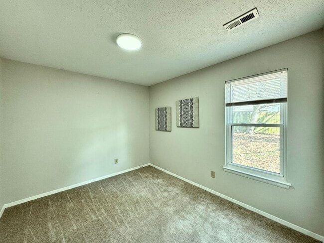 Building Photo - Updated & Ready NOW! Adorable 3-Bedroom Ranch 4 Miles to Dam Neck Base & Oceana - HUGE Fenced Bac...