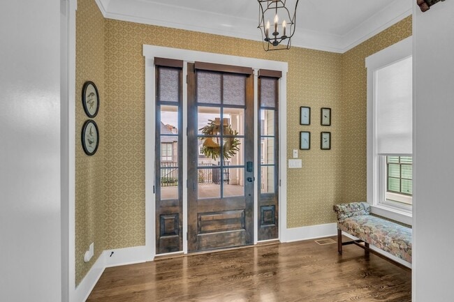 Building Photo - 5045 Kathryn Ave