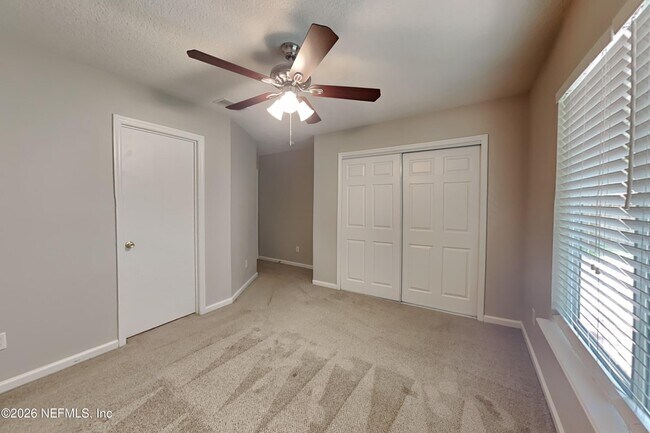 Building Photo - 137 Brays Island Ln