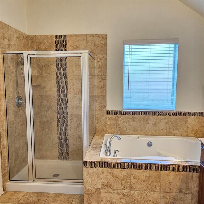 Building Photo - 2487 Santa Barbara Loop