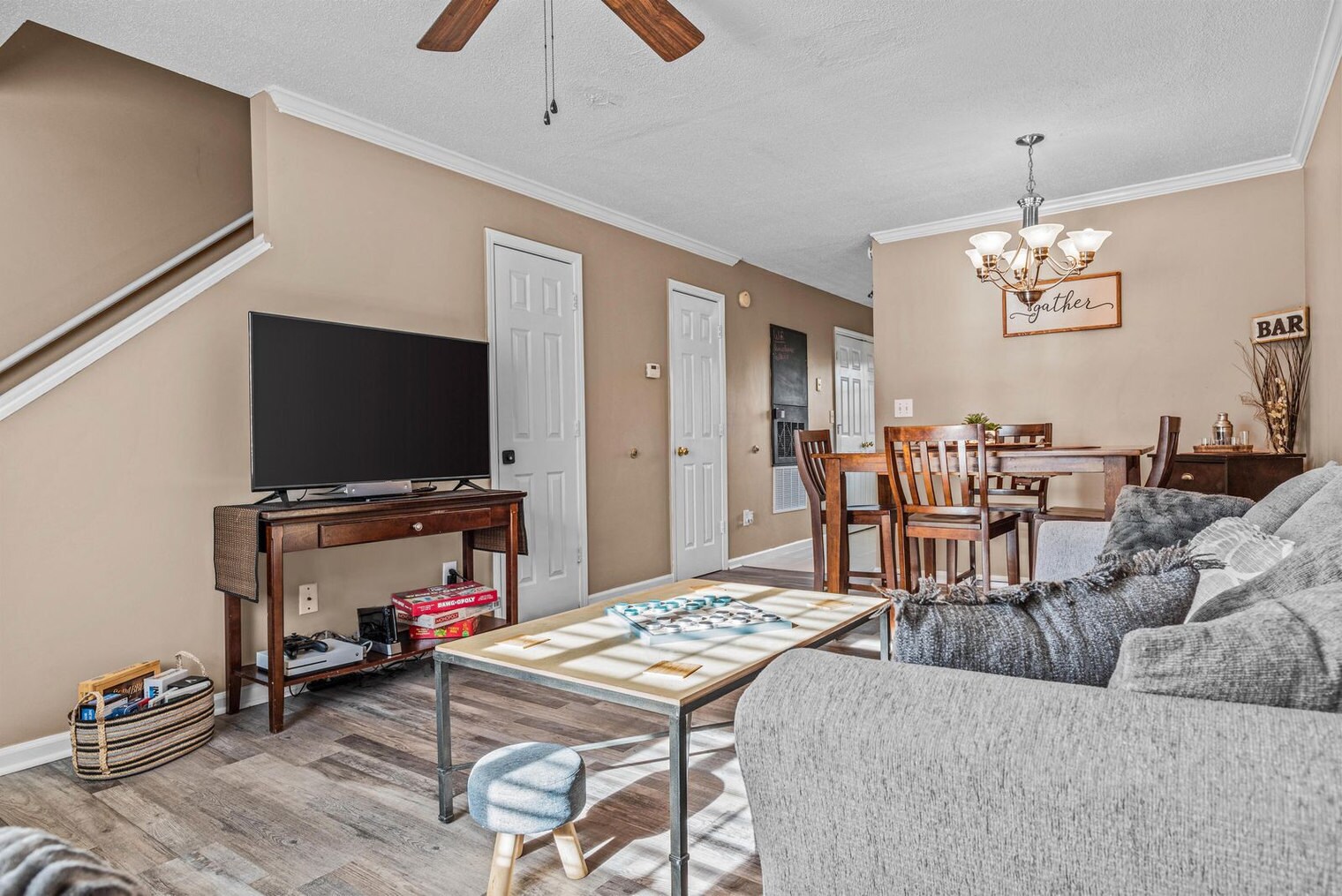 Building Photo - 100 Woodstone Dr