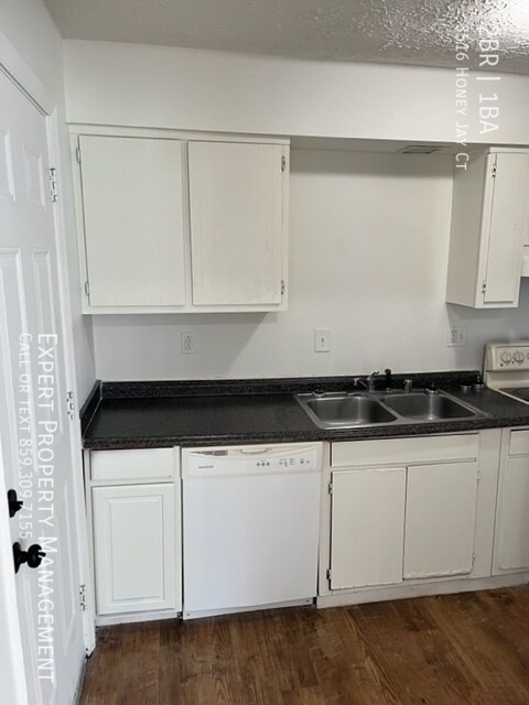 Building Photo - 3516 Honey Jay Ct