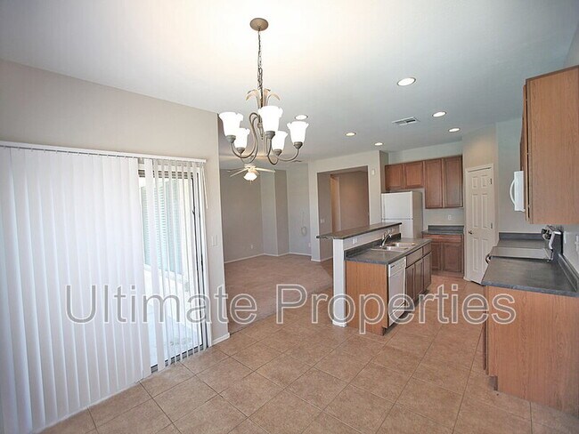Building Photo - 4715 S 99th Dr