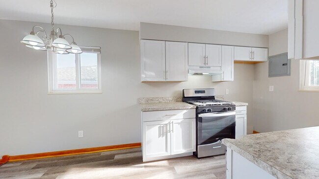 Building Photo - 7405 Marlborough Ave