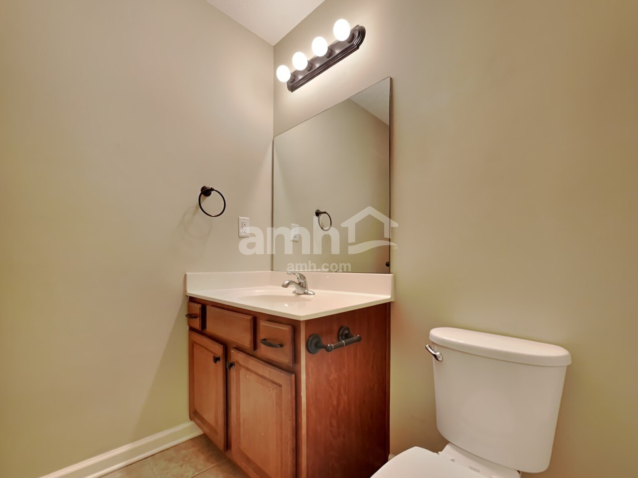 Building Photo - 7708 Romero Dr
