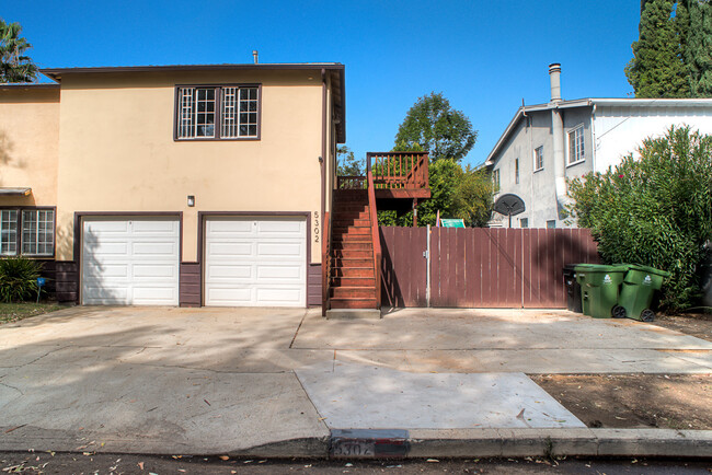 Building Photo - 5302 Canoga Ave