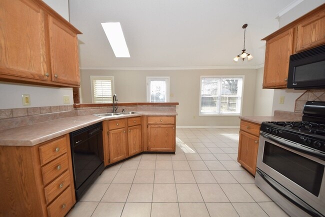 Building Photo - 6657 Millgrove Park Dr