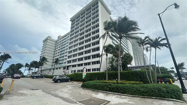 Building Photo - 19201 Collins Ave