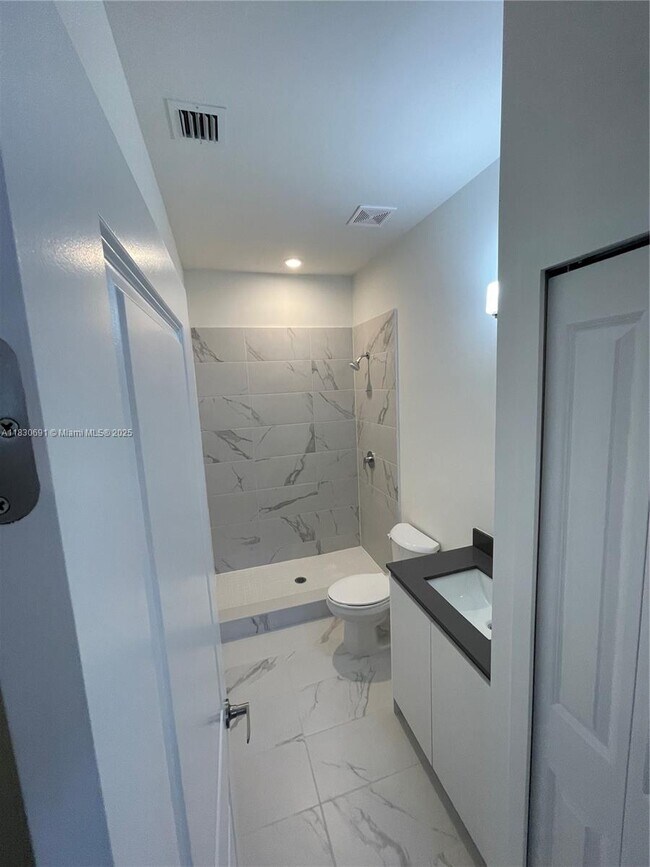 Building Photo - 34491 SW 191st Ct