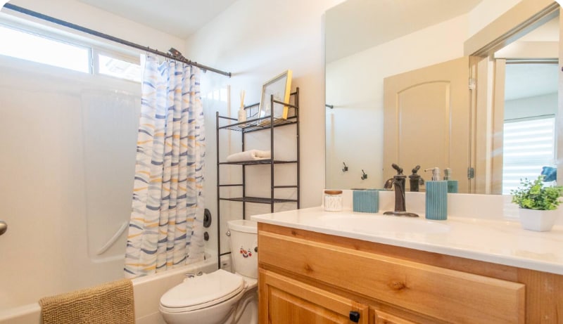 Building Photo - 14343 S Highfield Dr