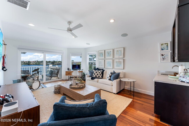 Building Photo - 177 San Juan Dr