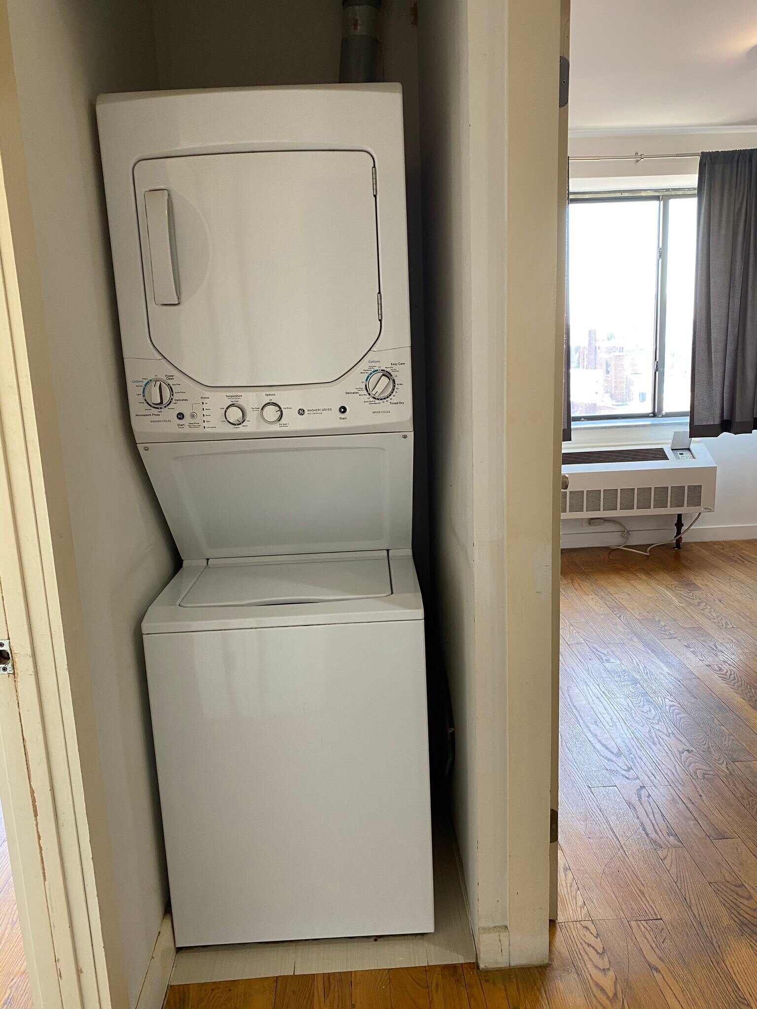 In Unit Washer/Dryer - 13235 41st Rd