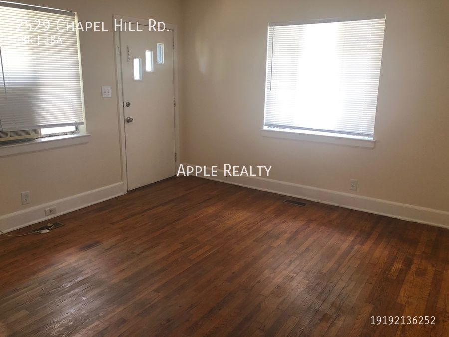 Building Photo - 2529 Chapel Hill Rd