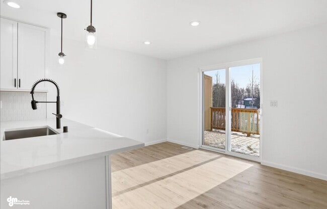 Building Photo - 336 Ashbrook Dr