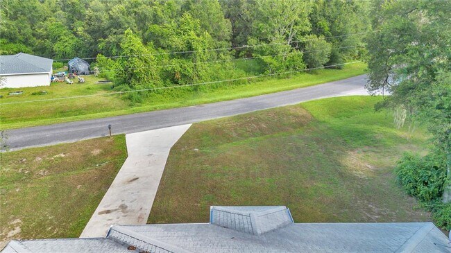 Building Photo - 460 Locust Rd
