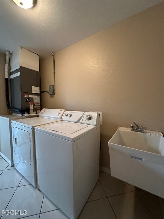 Building Photo - 3015 40th St SW