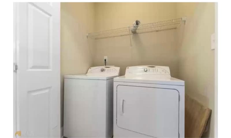 Building Photo - 211 Gray Fox Xing