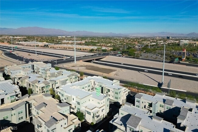 Building Photo - 11236 Rainbow Peak Ave