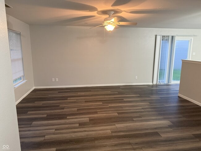 Building Photo - 2327 Bristol Dr