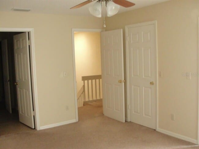 Building Photo - 15235 W Pond Woods Dr