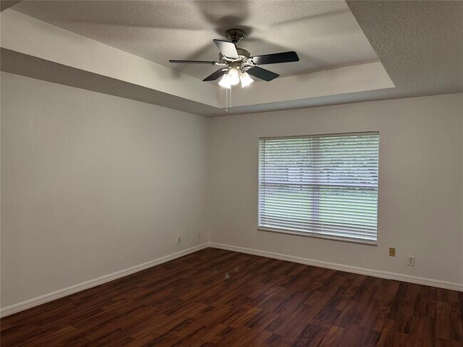 Building Photo - 3542 SW Margela St
