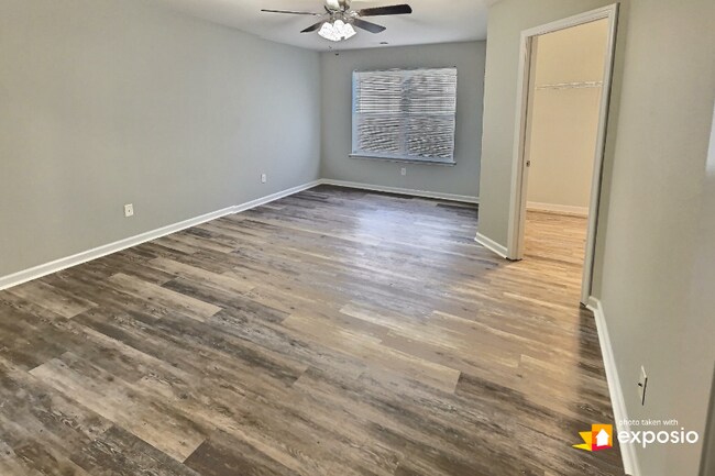 Building Photo - 2413 Whetstone Ln