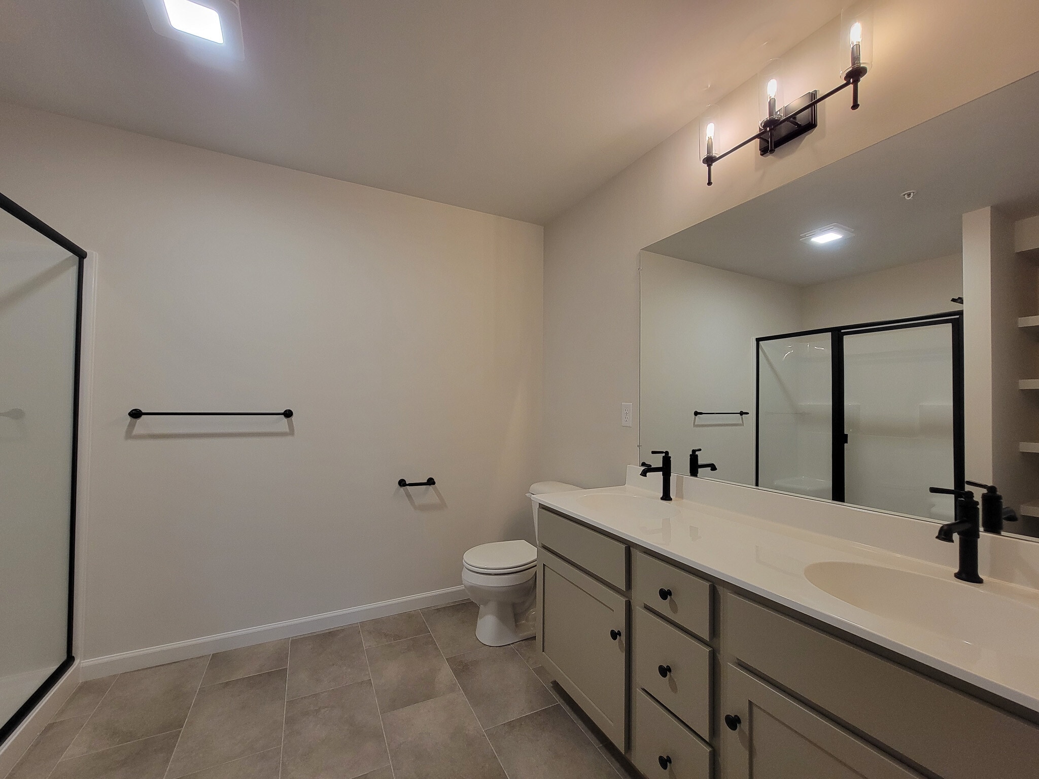 Building Photo - 151 Beech Tree Ct