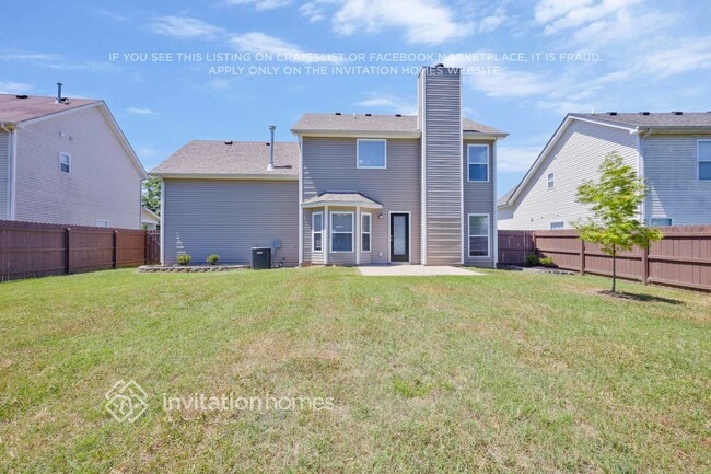 Building Photo - 1121 Pawnee Trail