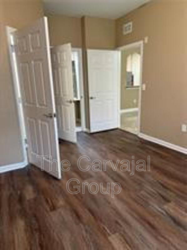 Building Photo - 6335 Contessa Dr