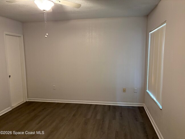 Building Photo - 668 Cedar Side Cir NE