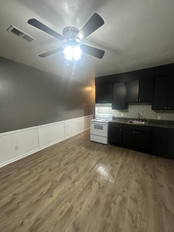Building Photo - 217 Carys Ln