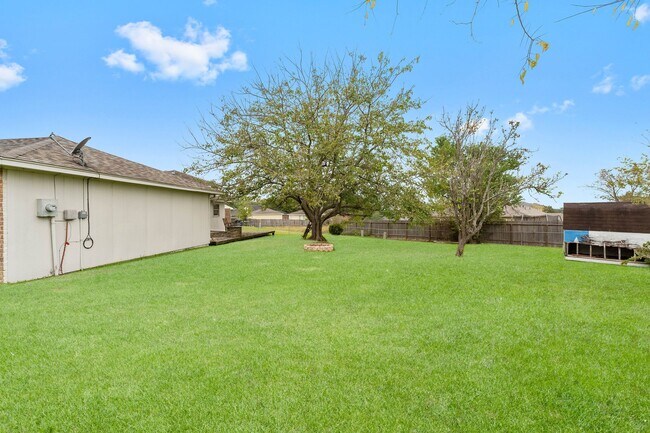 Building Photo - 12730 Lake Conroe Hills Dr