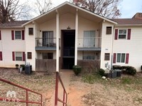 Building Photo - 7992 Shady Oak Trail