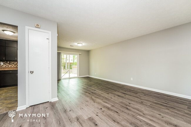 Building Photo - 3 Bedroom with Front Porch