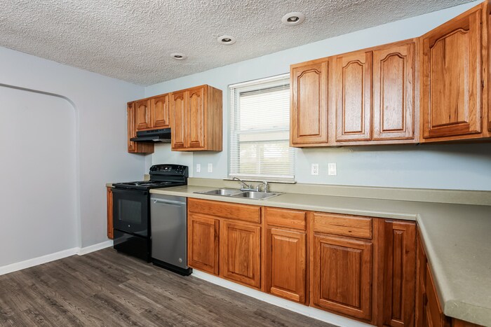 Building Photo - 123 Belknap Rd