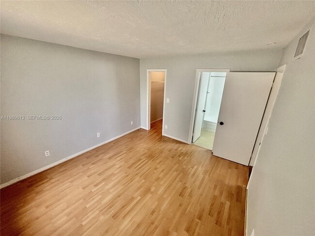 Building Photo - 8701 SW 141st St