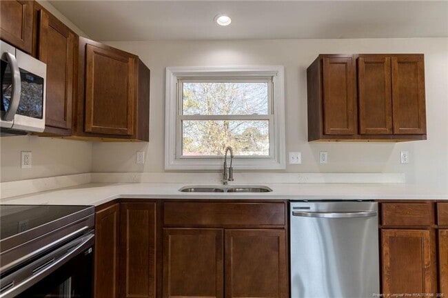 Building Photo - 226 Odell Rd