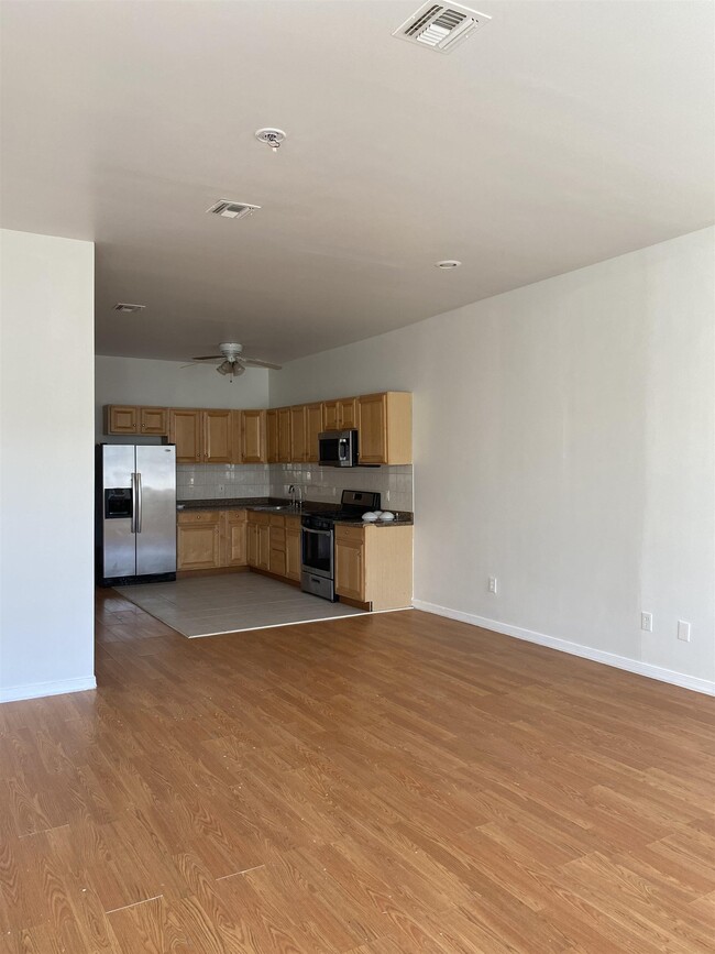 Building Photo - 106 Ocean Ave