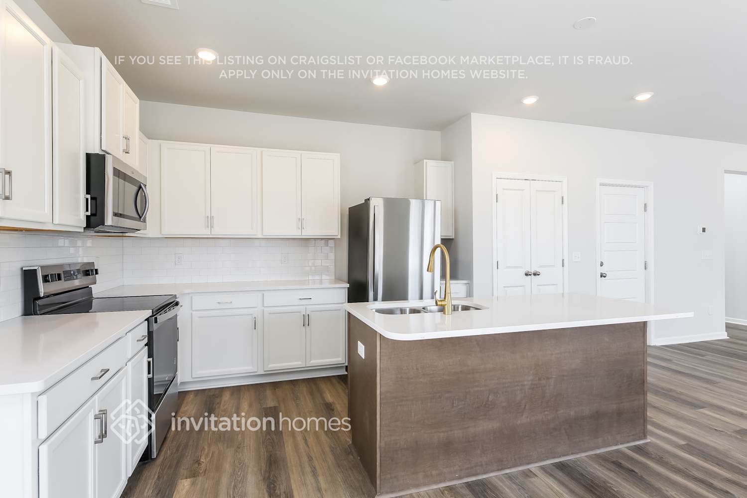 Building Photo - 3972 Zepelin Wy