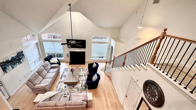 Building Photo - 1237 Tioga Dr