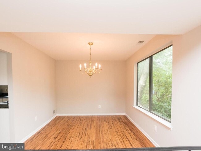 Building Photo - 515 Aspen Dr
