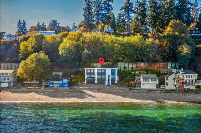 Building Photo - 11143 Rolling Bay Walk NE