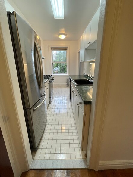 Kitchen - 2608 14th St