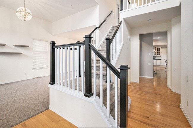 Building Photo - Welcome to this beautifully maintained 4-bedroom, 4-bath home with a dedicated office space